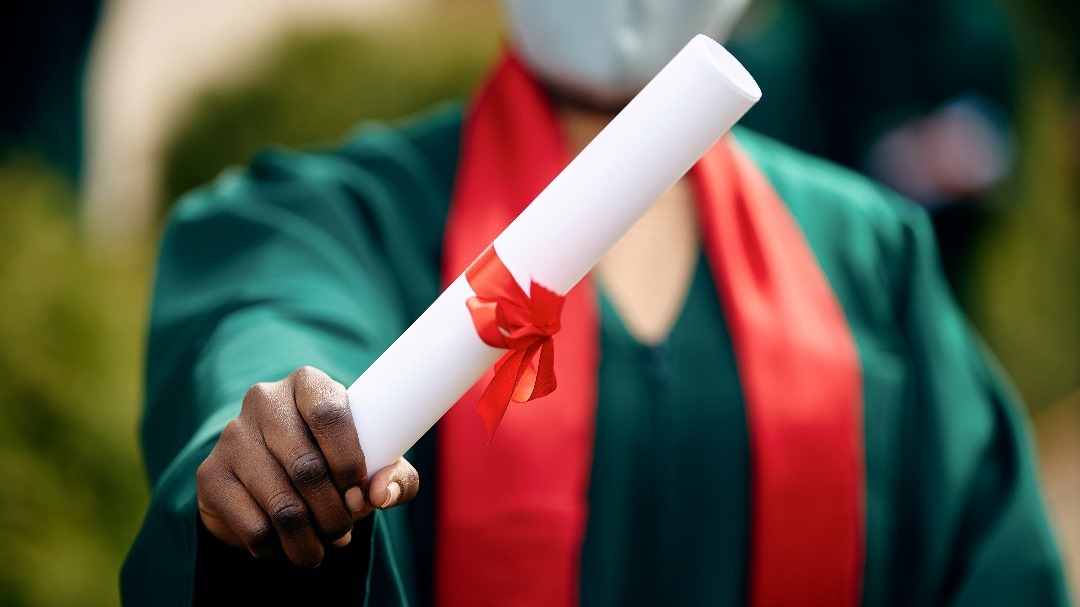 ¿Cómo validar y homologar títulos universitarios extranjeros en Panamá?