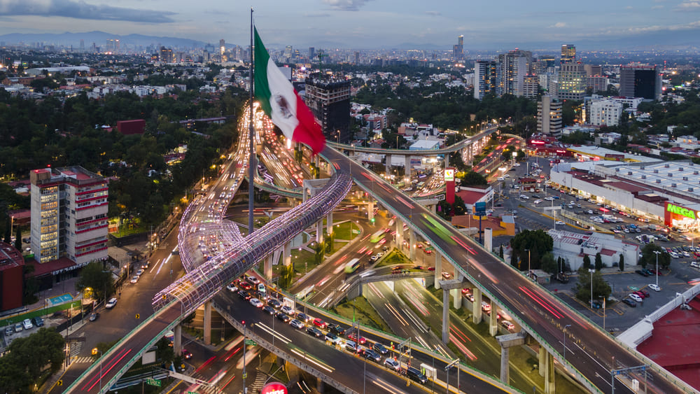 invertir en mexico o panama